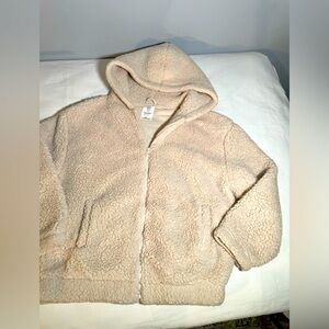 Gap Teen cream colored sherpa hoodie. Size 14-16. EUC